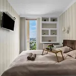 Apartament Praga Views - 17th Floor With Balcony - By Rentujemy Warszawa