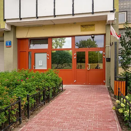 Praga Views - 17th Floor With Balcony - By Rentujemy