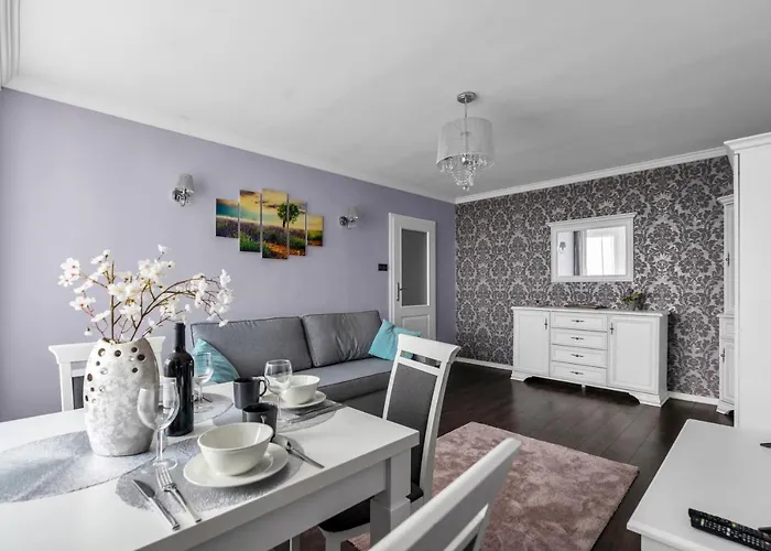 Praga Views - 17th Floor With Balcony - By Rentujemy *