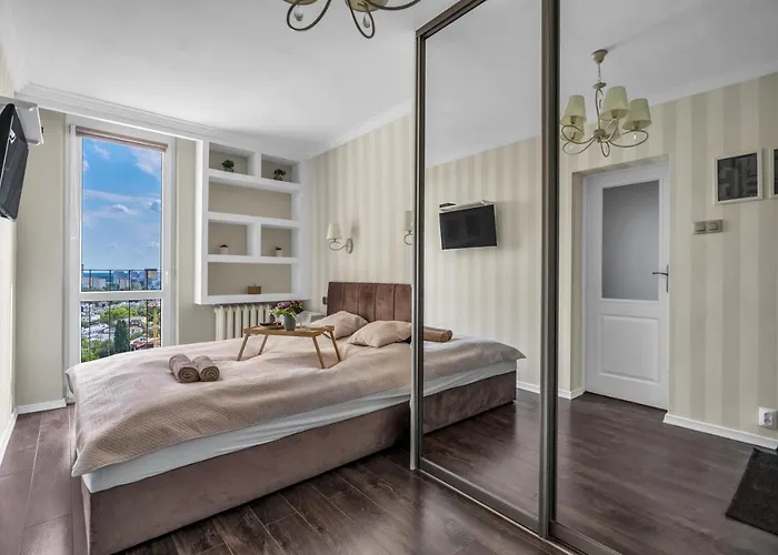 Praga Views - 17th Floor With Balcony - By Rentujemy Varsovia